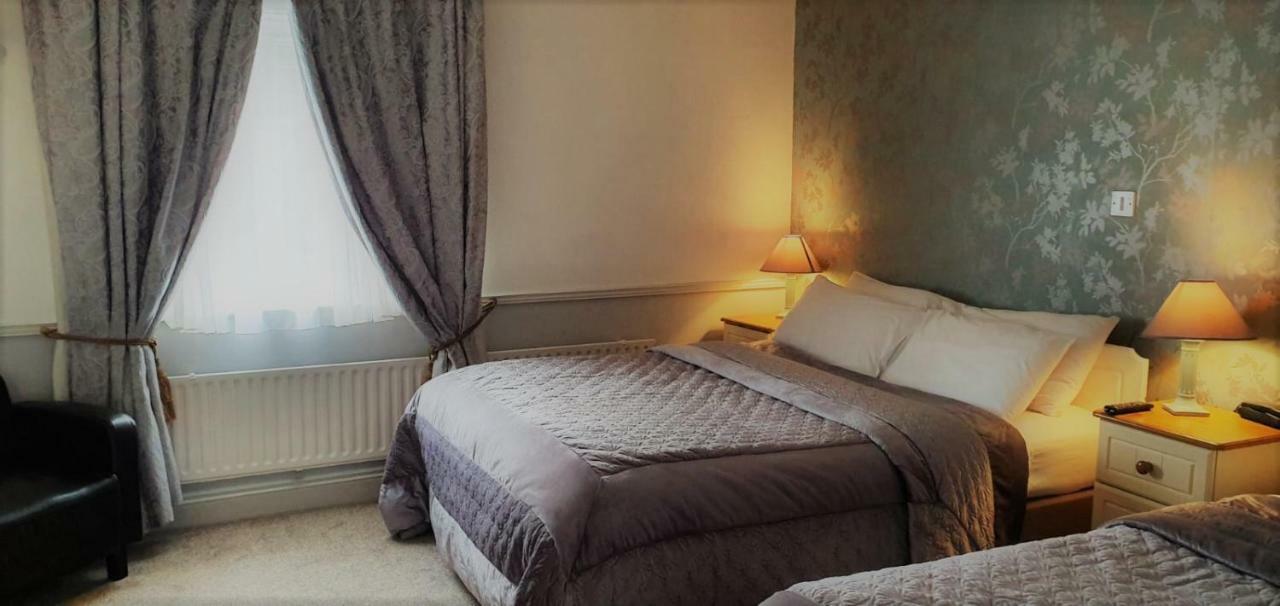 Danagher'S Hotel Cong Ngoại thất bức ảnh